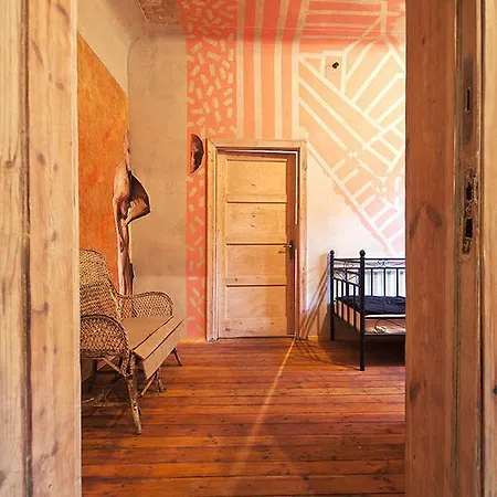Chomsky Hostel